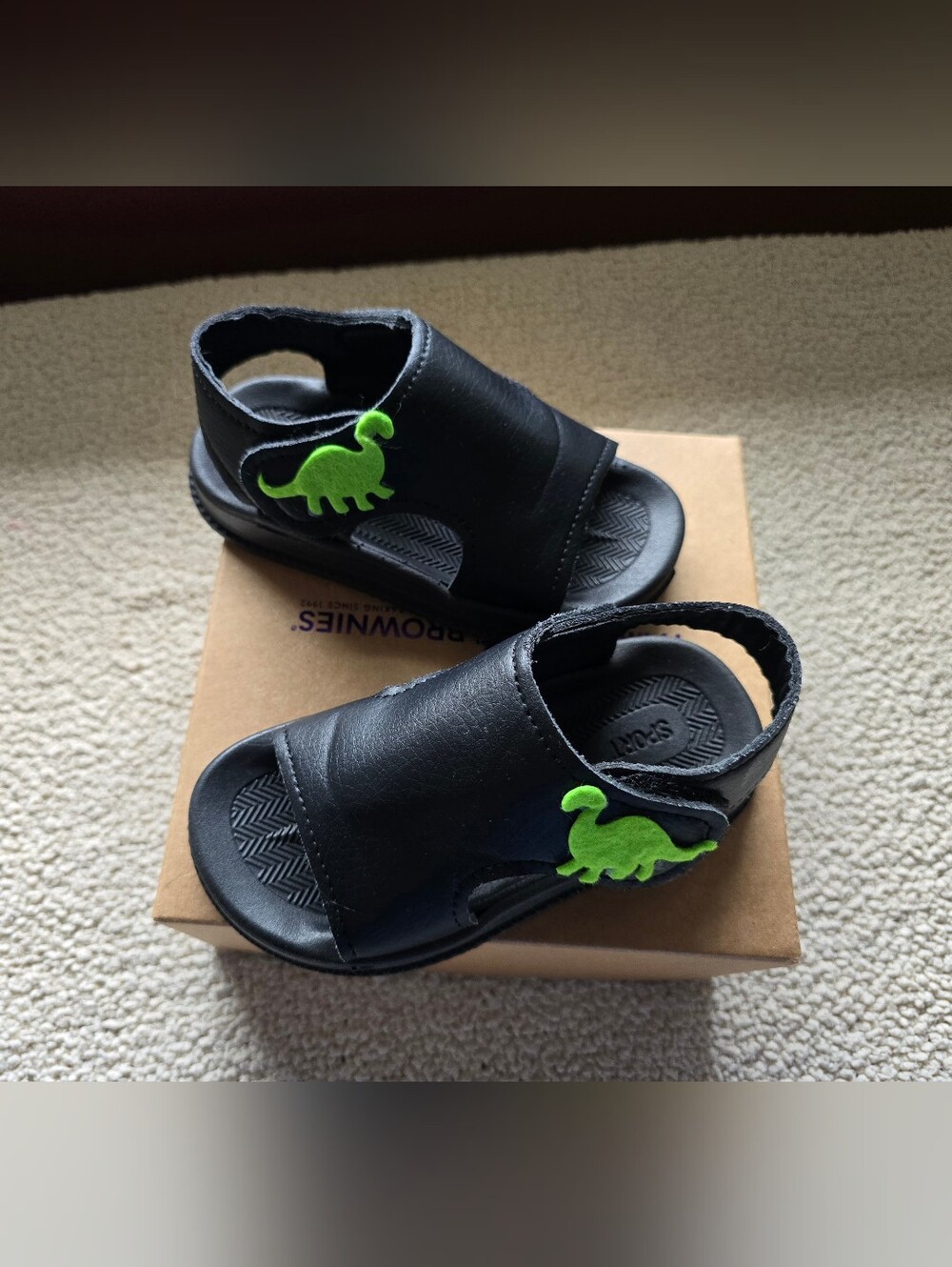 SPORT Kids Slip On With Velcro Ankle Strap